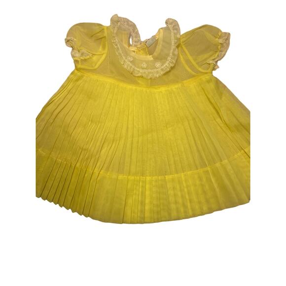 Vintage Infant Mary Jane Yellow Pleated Lace Dress, approx.9-12 months - Picture 2 of 9